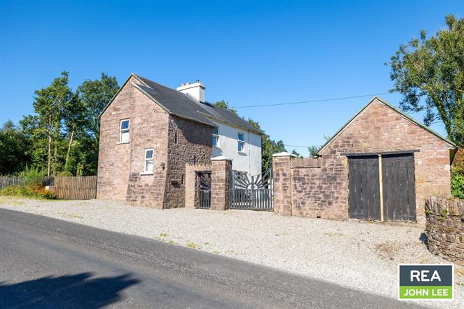 Avalon House, Killoscully, Newport, Tipperary