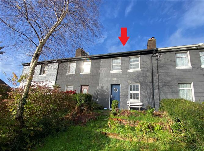Main image for 7 Collins Terrace, Kinsale, County Cork