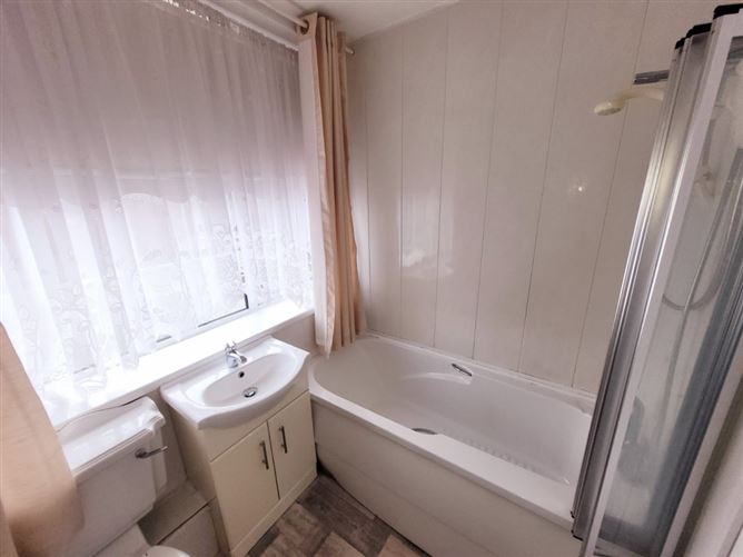 35 Argideen Lawn, Togher, Cork