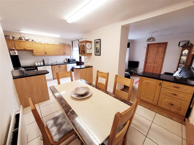 35 Argideen Lawn, Togher, Cork