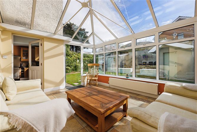 6 Ballyolaf Manor, Dundrum, Dublin 16