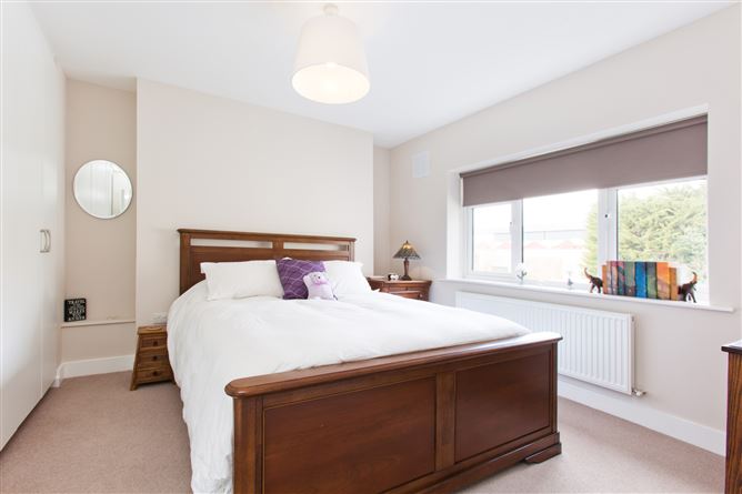 2 Serpentine Park, Sandymount, Dublin 4