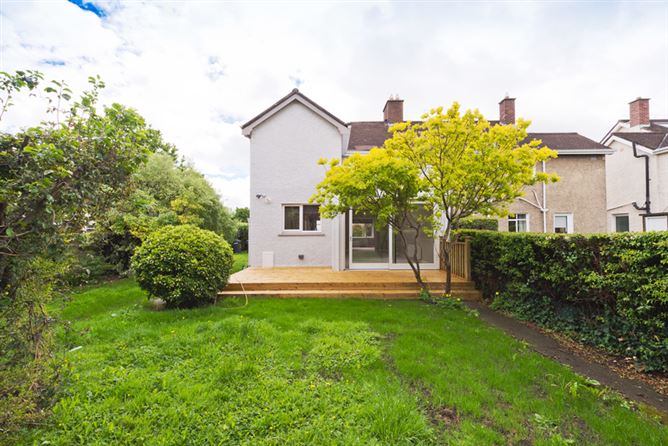 2 Serpentine Park, Sandymount, Dublin 4