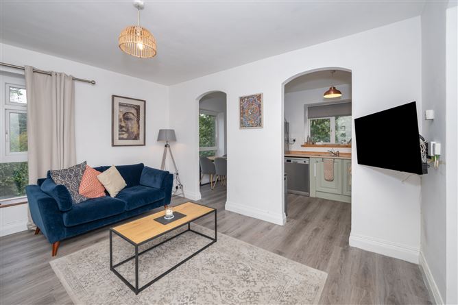 10 Millbrook, Carrigaline Road, Douglas, Cork