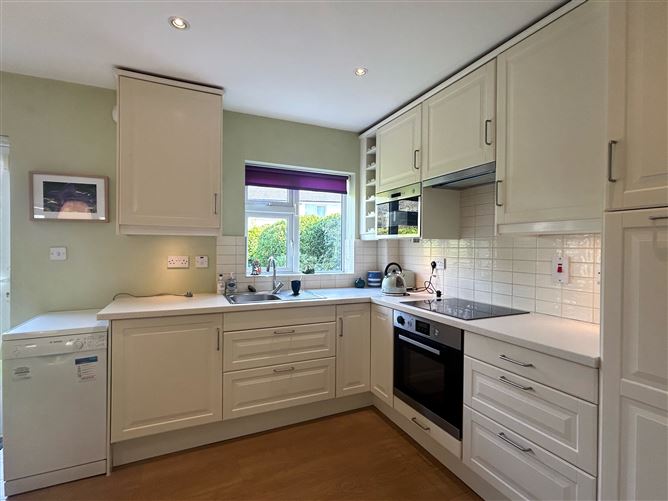 28 Roebuck Castle, Clonskeagh, Dublin 14