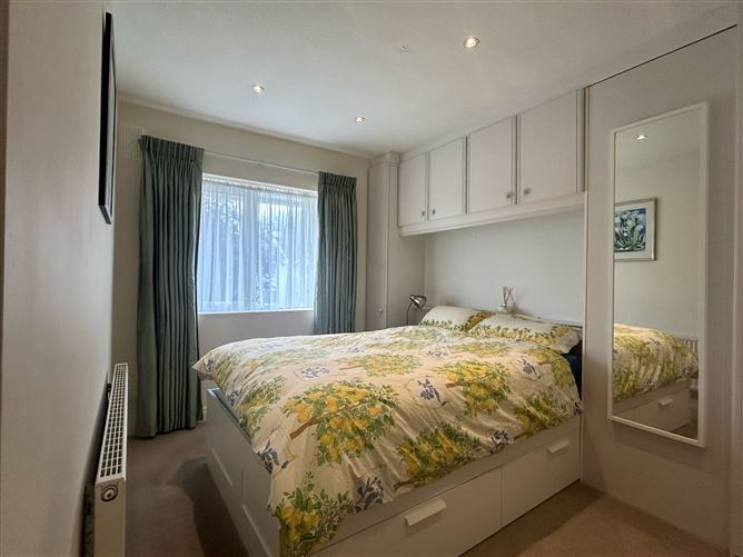 28 Roebuck Castle, Clonskeagh, Dublin 14