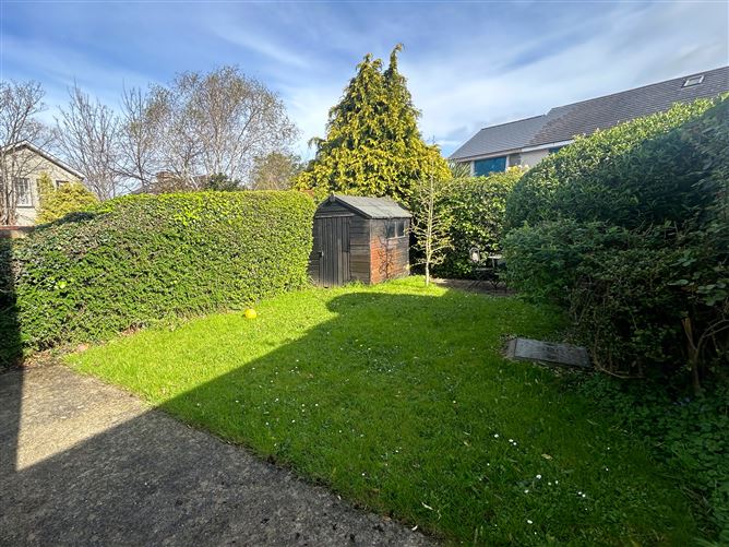 28 Roebuck Castle, Clonskeagh, Dublin 14
