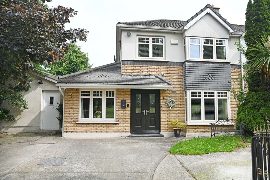 1 Mount Andrew Dale, Lucan, Dublin