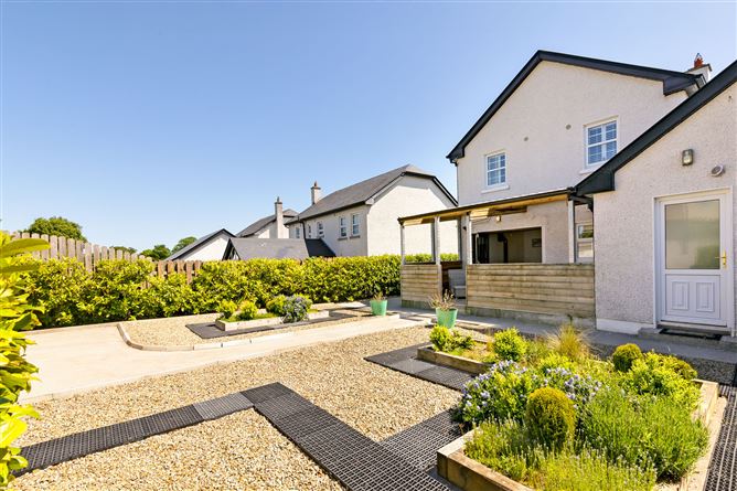 8 Woodstream, Coolaney, Co. Sligo