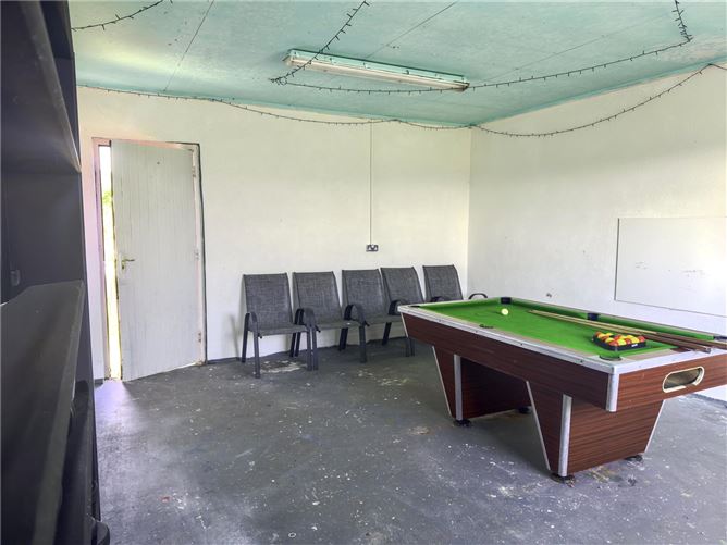 Pollnahallia, Belclare, Caherlistrane, Tuam, Co. Galway