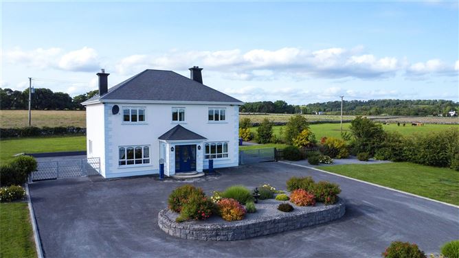 Pollnahallia, Belclare, Caherlistrane, Tuam, Co. Galway
