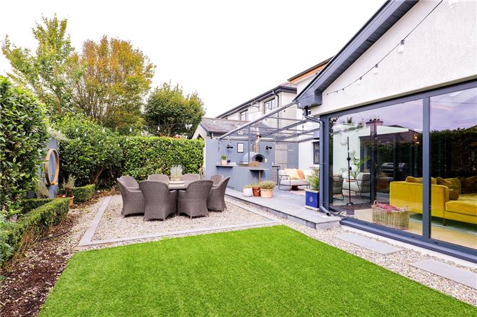 6 Saint Claire's, Taylors Hill Road, Taylors Hill, Galway City