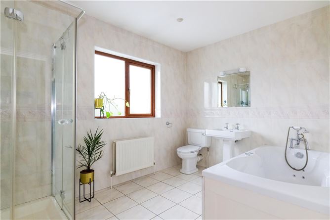 6 Saint Claire's, Taylors Hill Road, Taylors Hill, Galway City