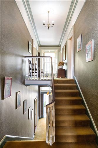 https://photos-a.propertyimages.ie/media/5/6/3/5005365/98d1702f-4d5f-47ef-82a7-42cee58b1eb8_l.jpg