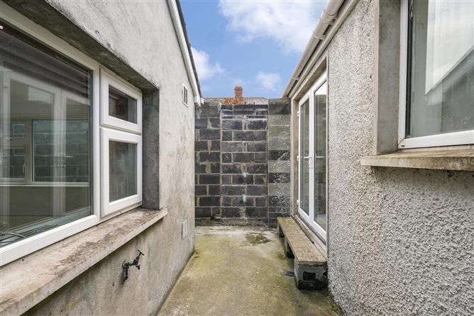 Photo 34 of 45 — 1 Nottingham Street, North Strand, Dublin 3