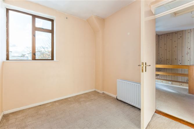 80 Claremont Court, Glasnevin, Dublin 11