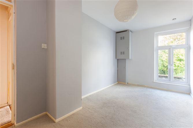 80 Claremont Court, Glasnevin, Dublin 11
