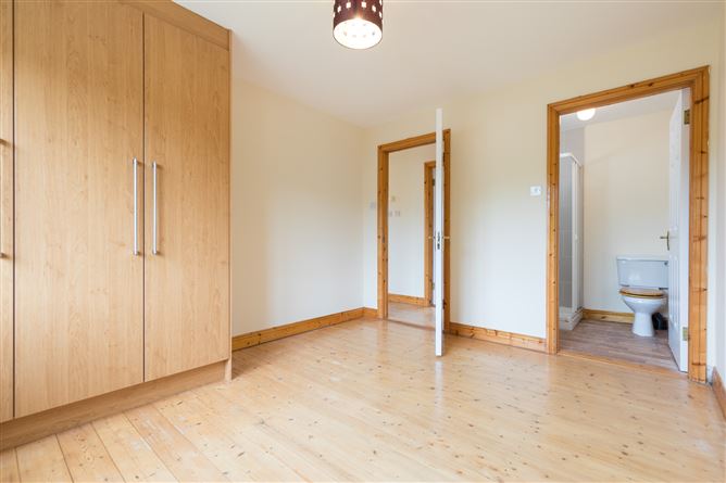 12 Pearsons Brook, Gorey, County Wexford