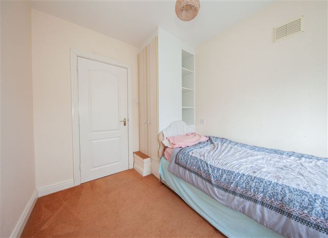 126 Hollybrook Park, Bray, Wicklow