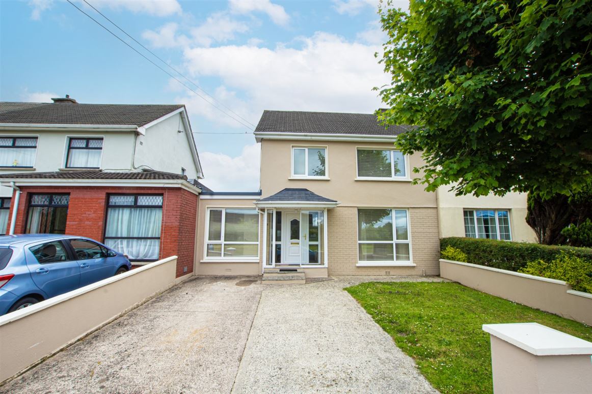 96 Lismore Park, Waterford City, Co. Waterford