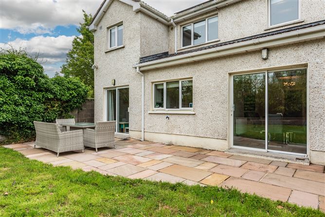 https://photos-a.propertyimages.ie/media/5/6/4/4942465/373f11c5-a415-4124-a9ba-e75f357b3898_l.jpg