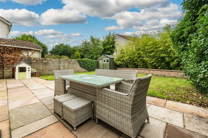 https://photos-a.propertyimages.ie/media/5/6/4/4942465/373f11c5-a415-4124-a9ba-e75f357b3898_l.jpg
