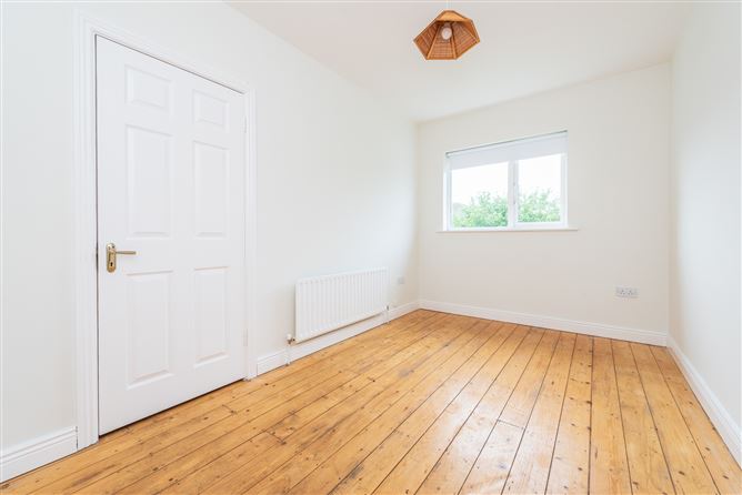 https://photos-a.propertyimages.ie/media/5/6/4/4956465/4b75810d-eafb-49de-8797-5c6635b3d731_l.jpg