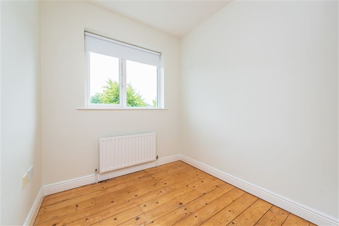 https://photos-a.propertyimages.ie/media/5/6/4/4956465/4b75810d-eafb-49de-8797-5c6635b3d731_l.jpg