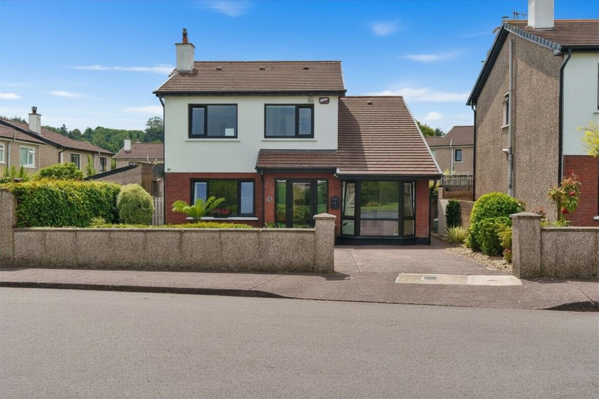 29 Kiltegan Lawn, Rochestown, Cork