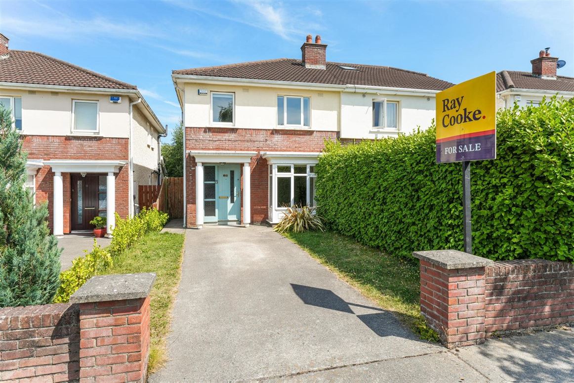 19 Woodstown Heath, Knocklyon, Dublin 16, D16RK06