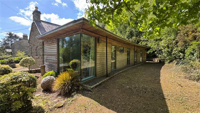 Driftwood Cottage, Ballyara, Killybegs, Co. Donegal