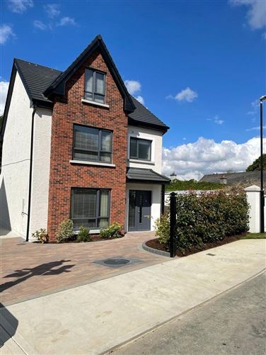 Main image for 4 Bedroom Semi D & Detached, Lime Tree Court, Main Street, Prosperous, Co. Kildare