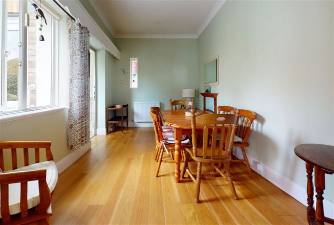 74 Dollymount Avenue, Clontarf, Dublin 3