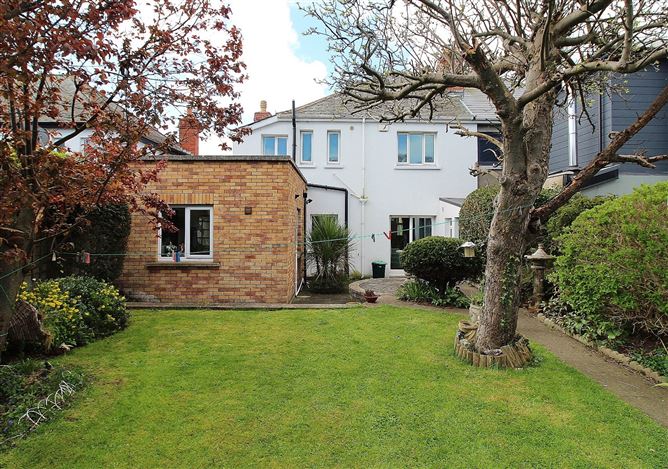74 Dollymount Avenue, Clontarf, Dublin 3
