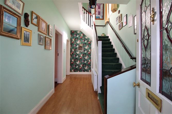 74 Dollymount Avenue, Clontarf, Dublin 3