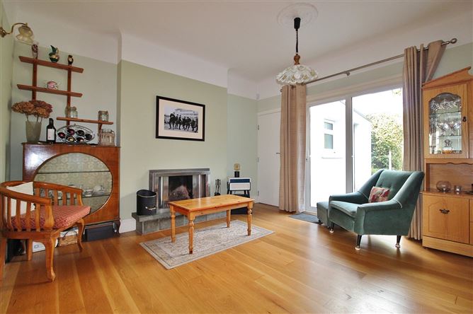74 Dollymount Avenue, Clontarf, Dublin 3