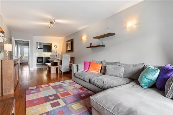 4 Burton House, Custom House Square, Mayor Street Lower, IFSC