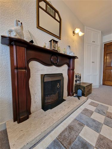 31 Church Drive, Clarecastle, Ennis, Co. Clare