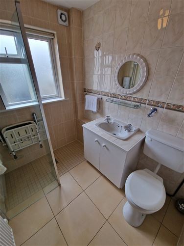 31 Church Drive, Clarecastle, Ennis, Co. Clare