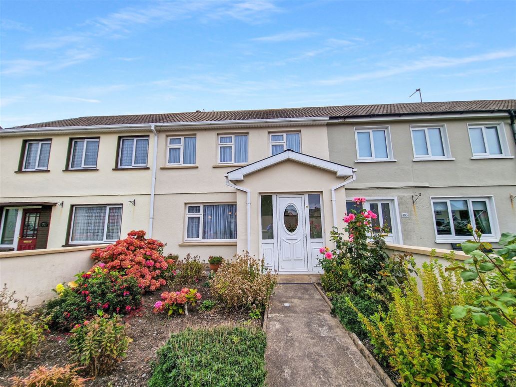 31 Church Drive, Clarecastle, Ennis, Co. Clare DNG O'Sullivan Hurley
