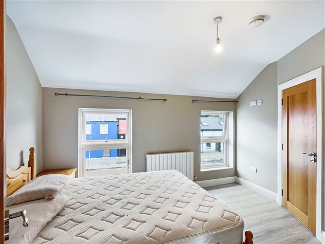 100 Bohermore, Galway