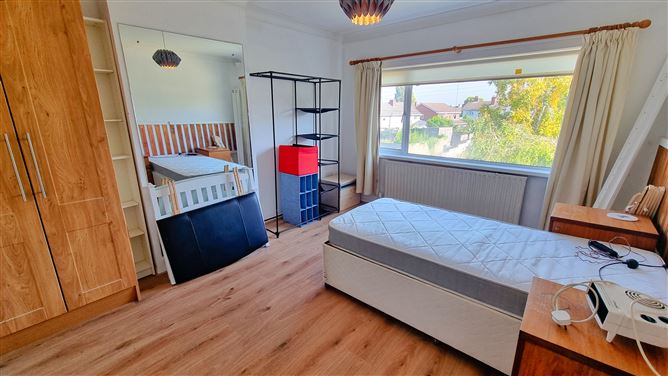 10 Taney Grove, Goatstown,   Dublin 14
