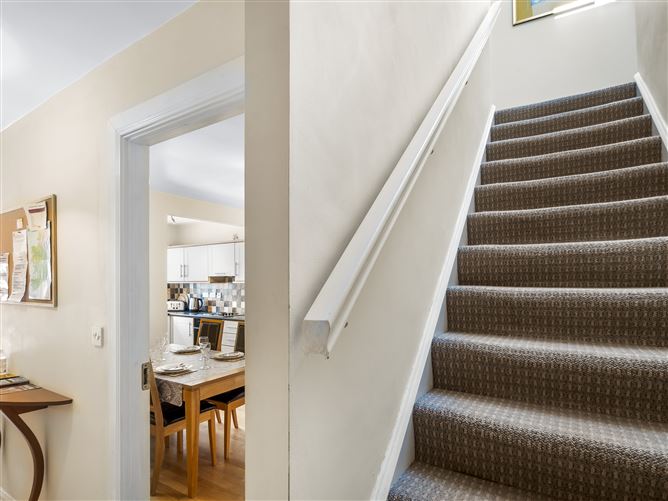 6 Clifden Court, Bridge Street, Clifden, Galway