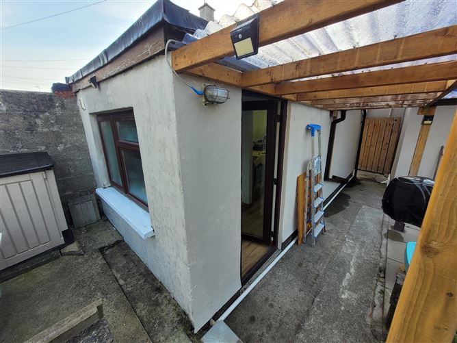 241 Brookville, Drogheda, Louth