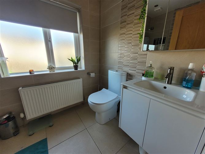 241 Brookville, Drogheda, Louth
