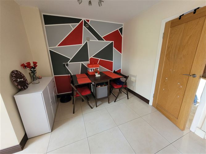 241 Brookville, Drogheda, Louth