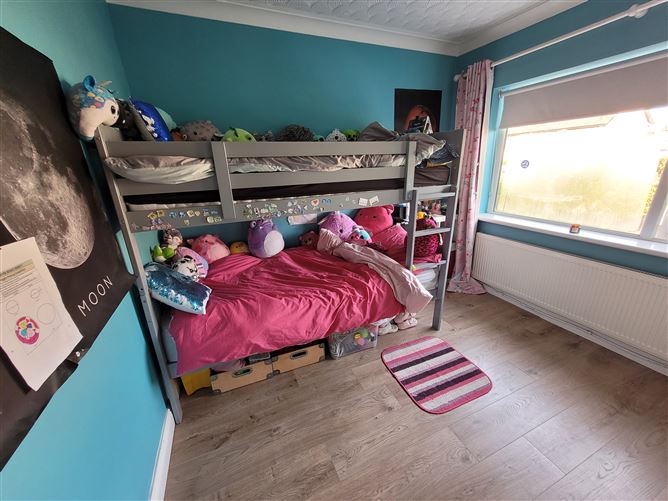 241 Brookville, Drogheda, Louth