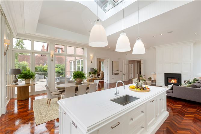 Coolbeg, 14 Shrewsbury Road, Ballsbridge, Dublin 4