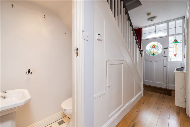 https://photos-a.propertyimages.ie/media/5/6/5/4922565/51856871-8923-4edf-a740-db7f7ccb5856_l.jpg