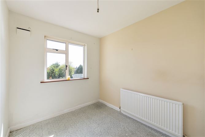 2 Hill Drive, Malahide, Co.Dublin